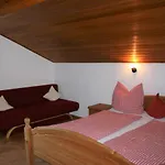 Farm stay Beim Heiss'n Staudach-Egerndach